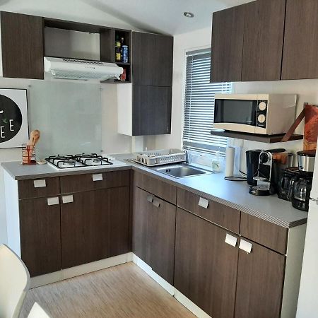 Mobile Home Entierement Equipe Ла-Рок-д'Антерон Екстер'єр фото